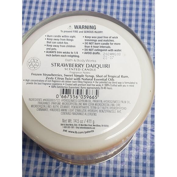 BBW Strawberry Daiquiri Large 3 Wick Candle Home Fragrance Decor - Picture 2 of 2